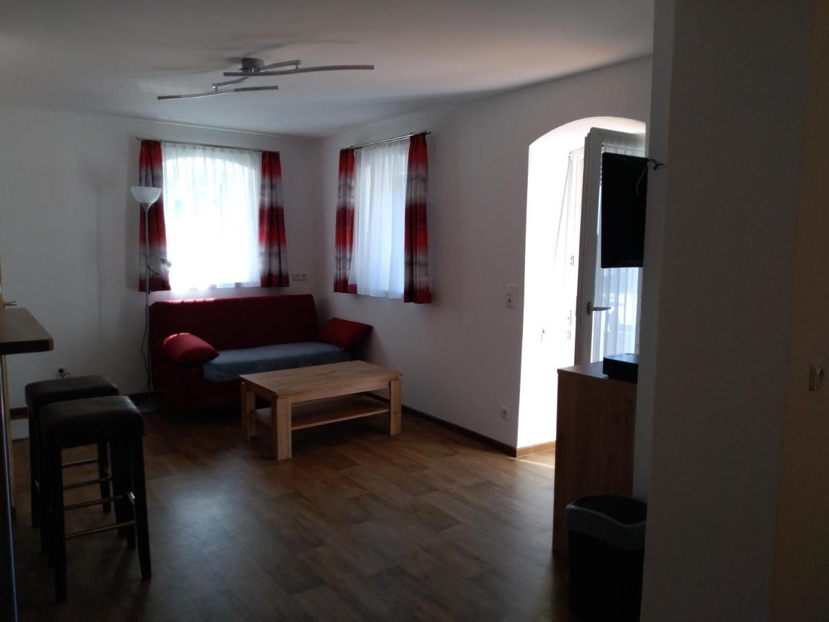 Ferienwohung Fam. Fink Apartment Riegersburg Exterior photo
